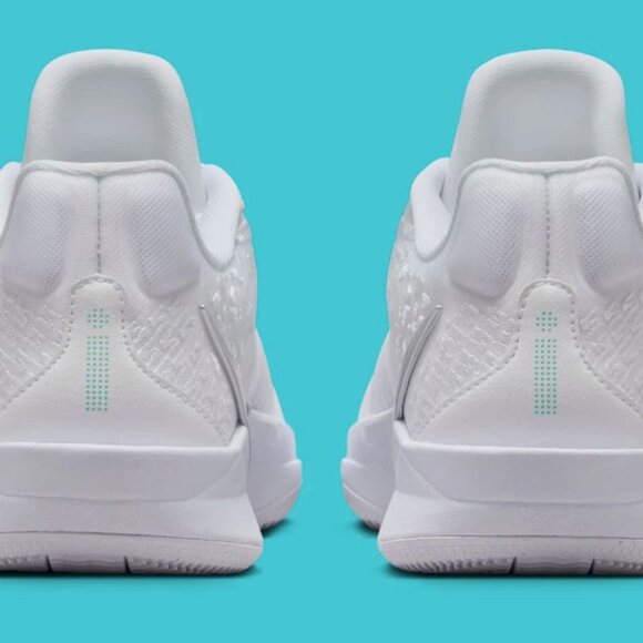 Nike Sabrina 2 White Noise Summit Metallic Silver 10 Women = 8.5 Men - Picture 6 of 8